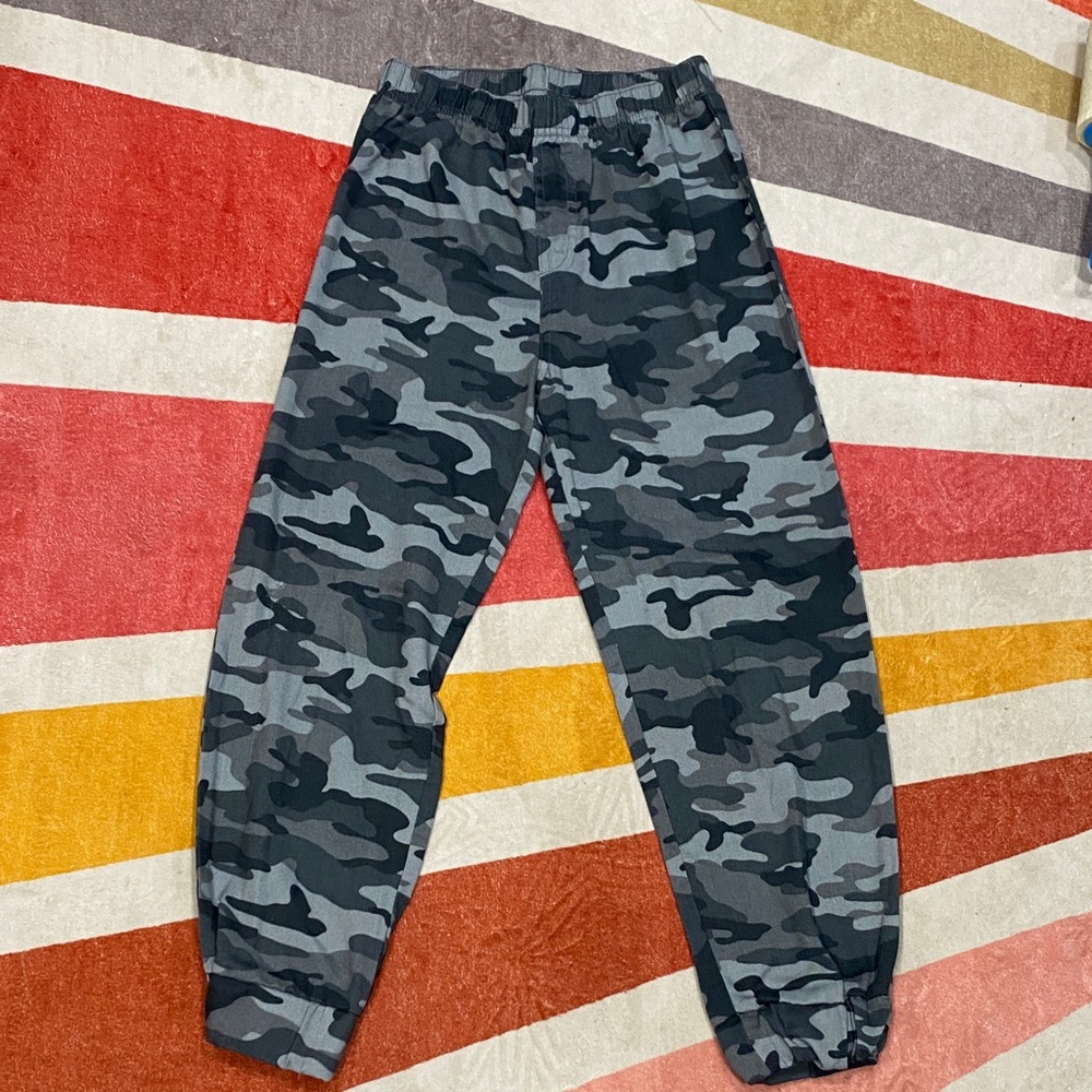 3/$10 GAP Kids Camouflage Joggers Pajama pants- Gray and Black